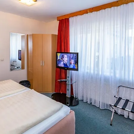 Pensionat Spitzenhoernbucht 3*