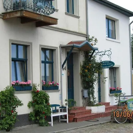 Spitzenhoernbucht Guest house